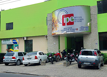 Fachada da IPE Bom Jesus do Itabapoana