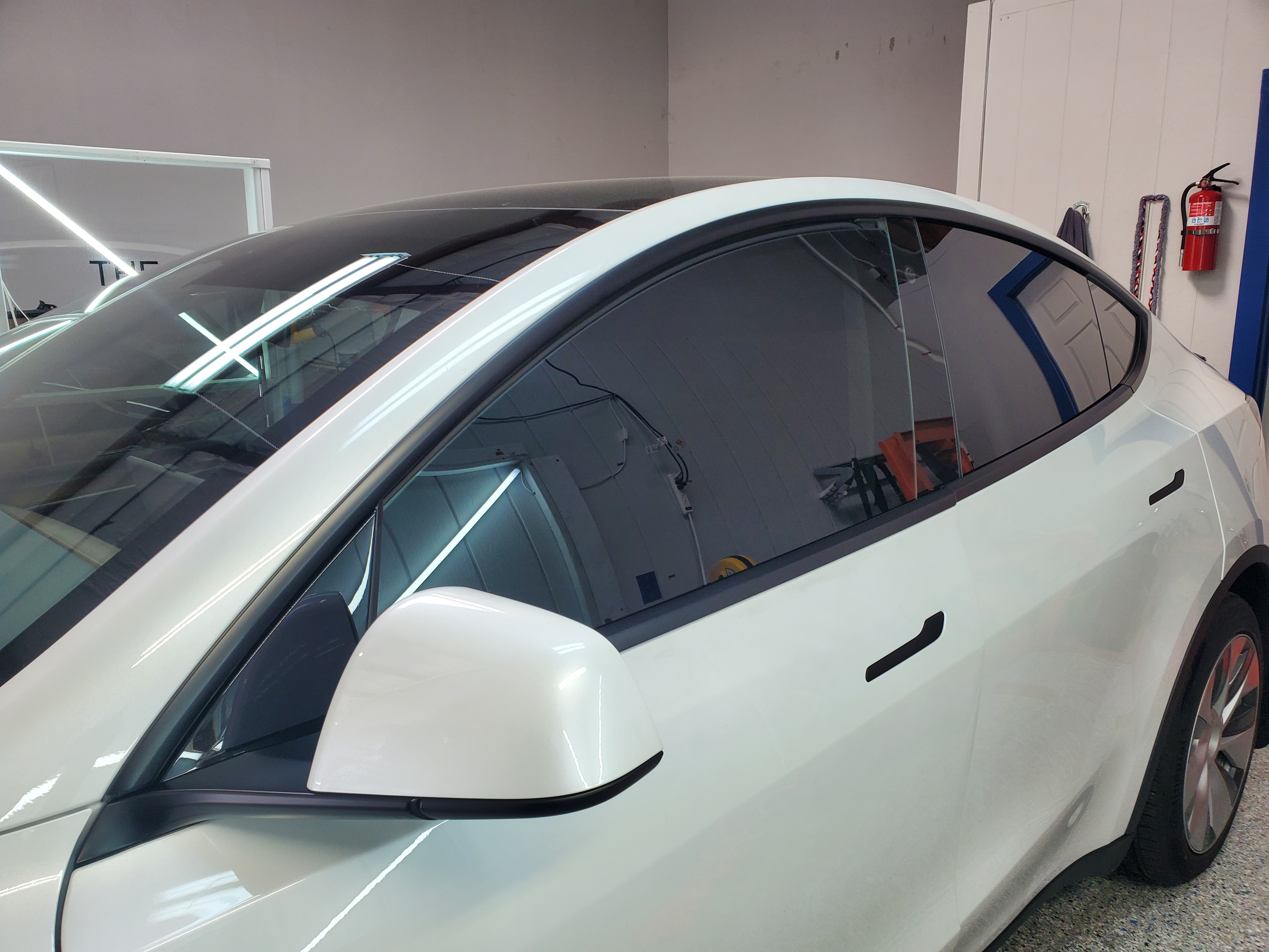 Auto Window Tinting